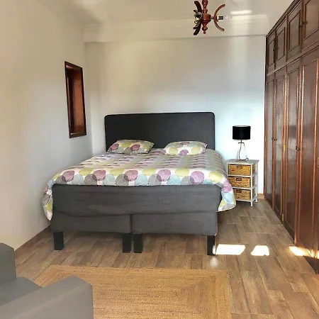 Catloc & Kitcat Local Apart Otel 3*