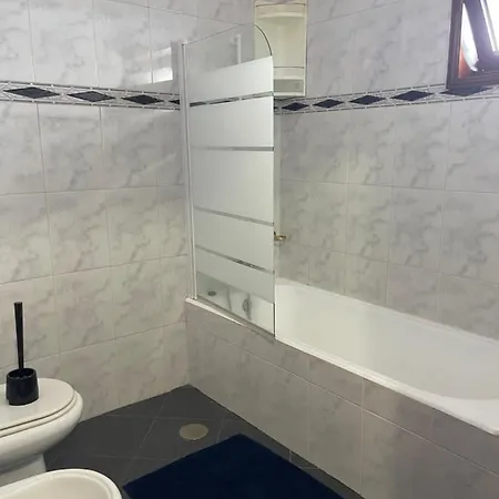 Catloc & Kitcat Local 3* Costa de Além