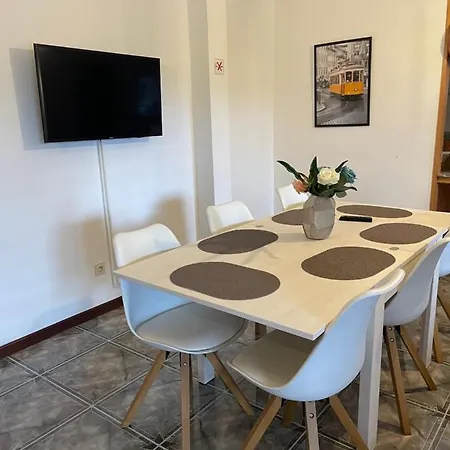 Hotel apartamentowy Catloc & Kitcat Local Costa de Além