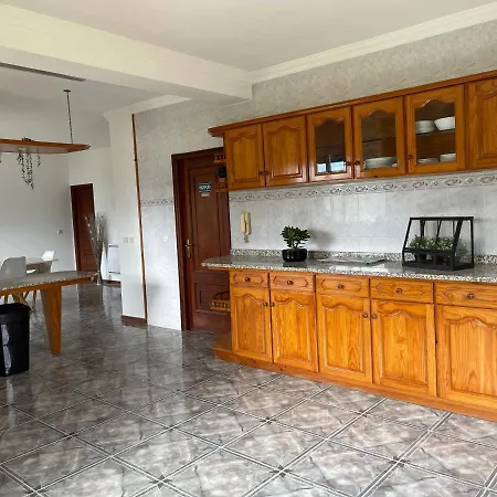 Catloc & Kitcat Local 3*