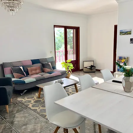 Catloc & Kitcat Local Hotel apartamentowy