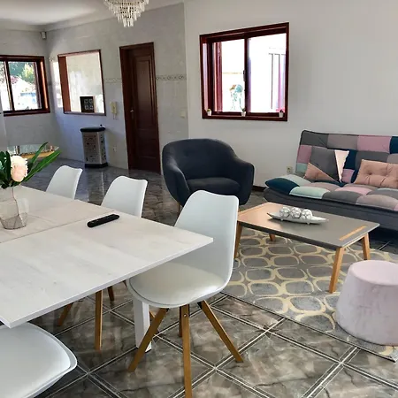 Hotel apartamentowy Catloc & Kitcat Local