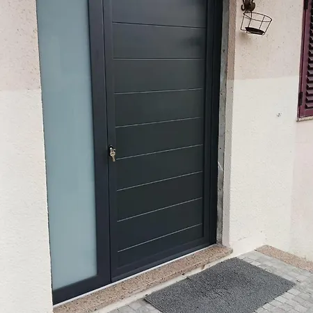 Catloc & Kitcat Local 3* Costa de Além