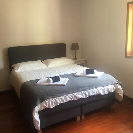 Catloc & Kitcat Local Aparthotel 3*