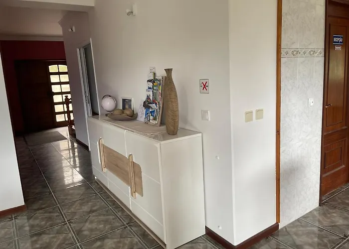 Catloc & Kitcat Local