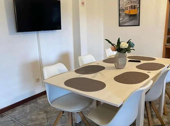 Aparthotel Catloc & Kitcat Local Costa de Além