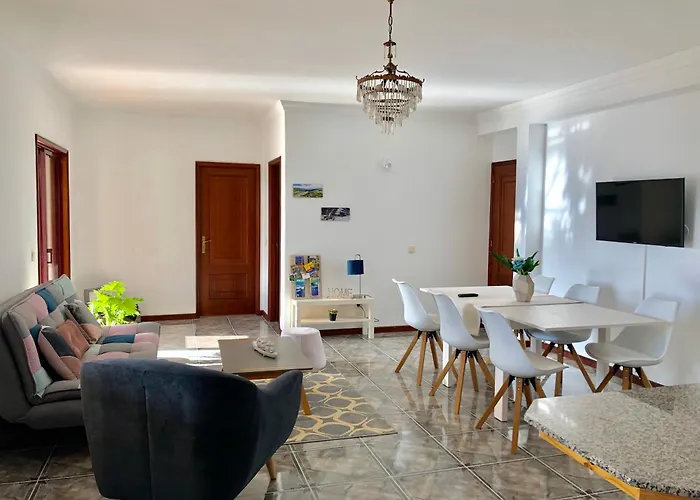 Catloc & Kitcat Local 3* Costa de Além