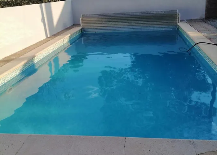 Catloc & Kitcat Local 3* Costa de Além